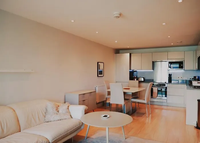 Stunning Two Bedroom Apartment